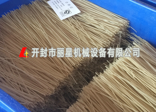 紅薯粉條機加工成品 紅薯粉條機加工成品
